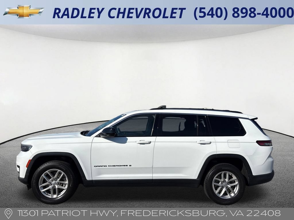 Used 2021 Jeep Grand Cherokee L Laredo w/ Luxury Tech Group I AWD/4WD image 17