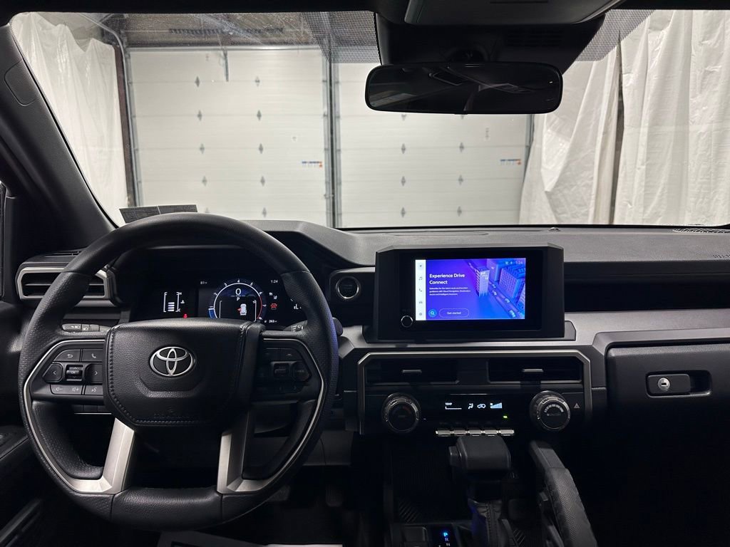 Used 2025 Toyota 4Runner SR5 image 16