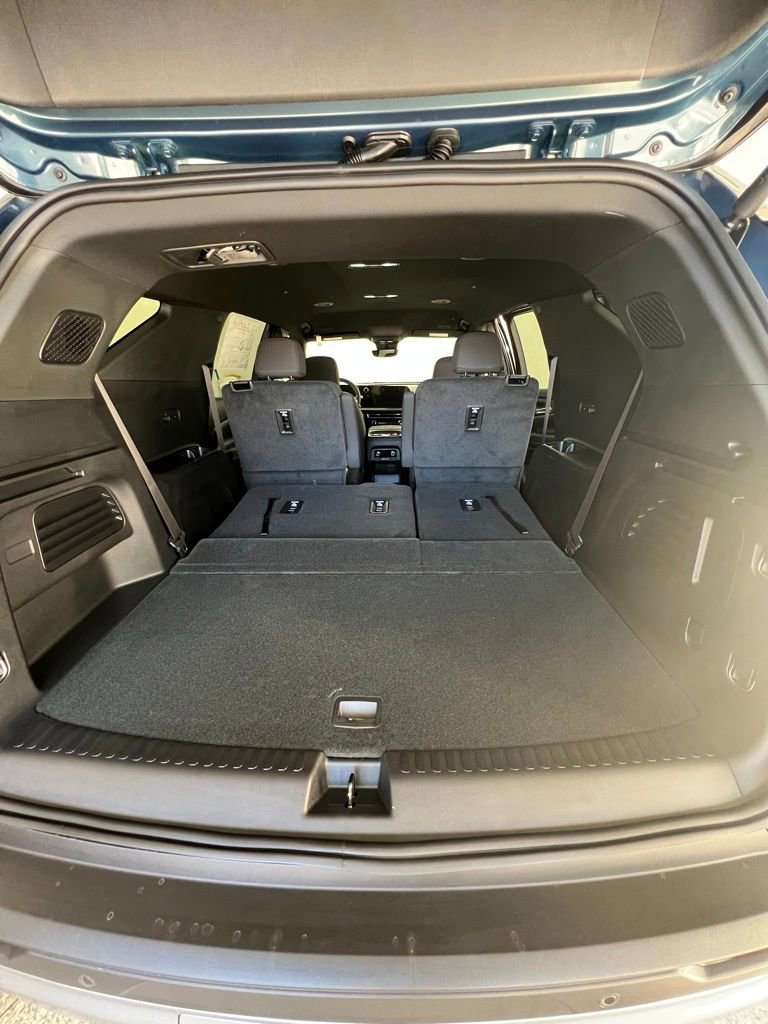 New 2026 Chevrolet Traverse LT w/ Driver Confidence Package image 11