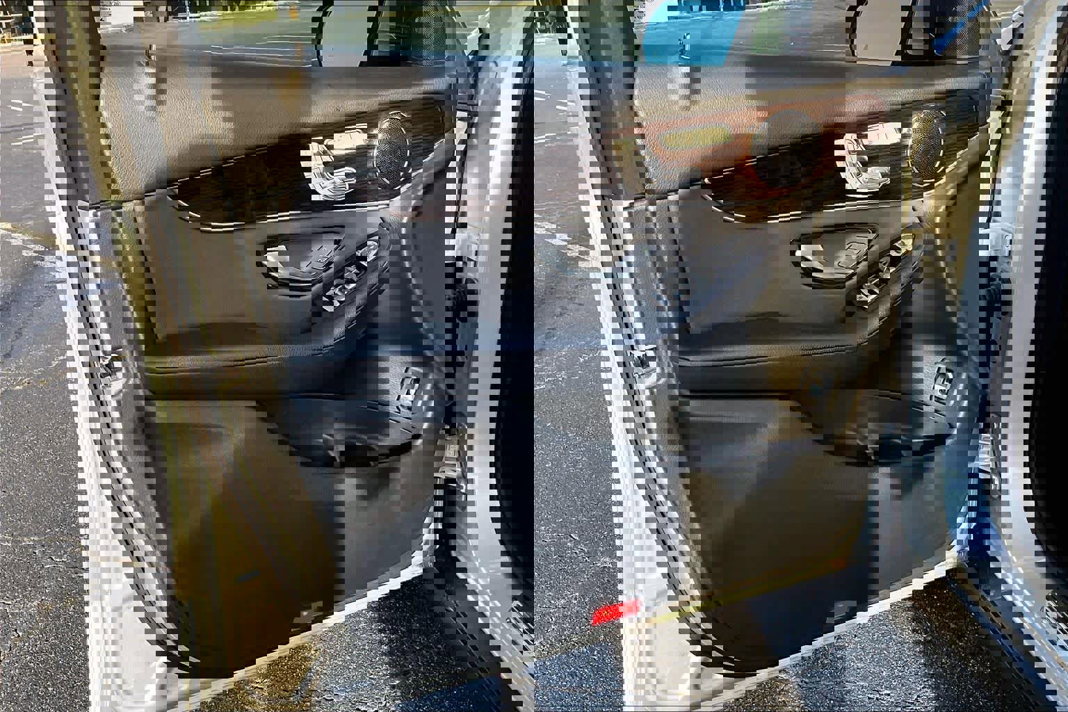 Used 2020 Mercedes-Benz GLC 300 image 42