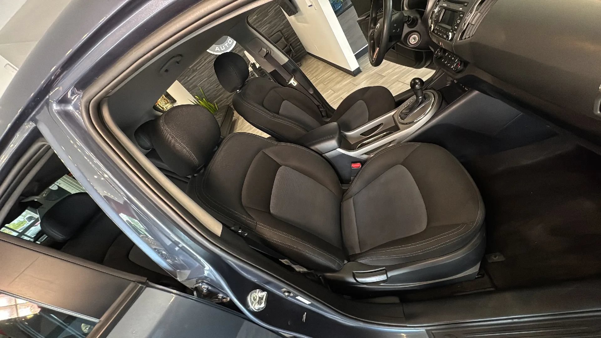 Used 2016 Kia Sportage LX FWD image 31
