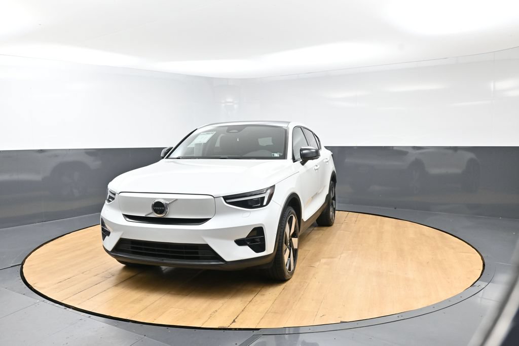 Used 2023 Volvo C40 P8 Recharge Ultimate AWD/4WD image 4