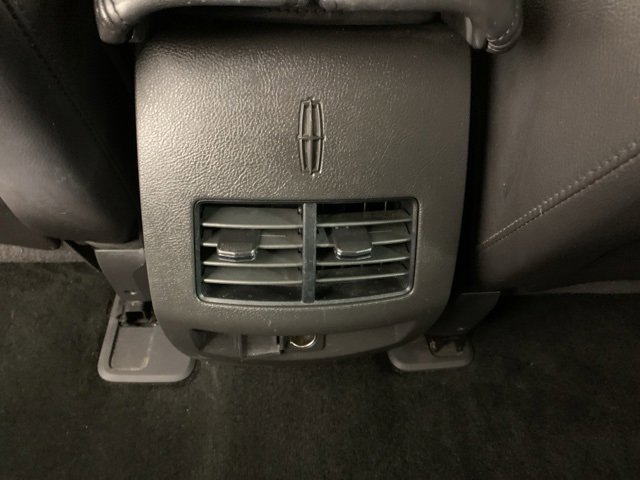 Used 2013 Lincoln MKX AWD image 32