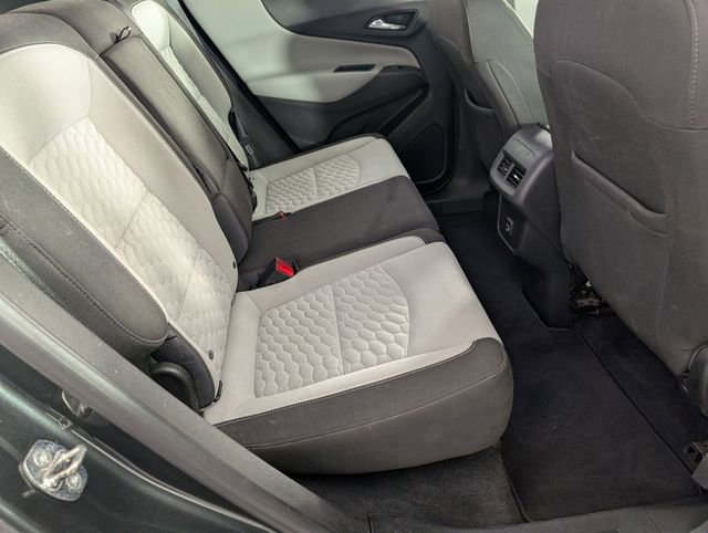 Used 2020 Chevrolet Equinox LS image 29