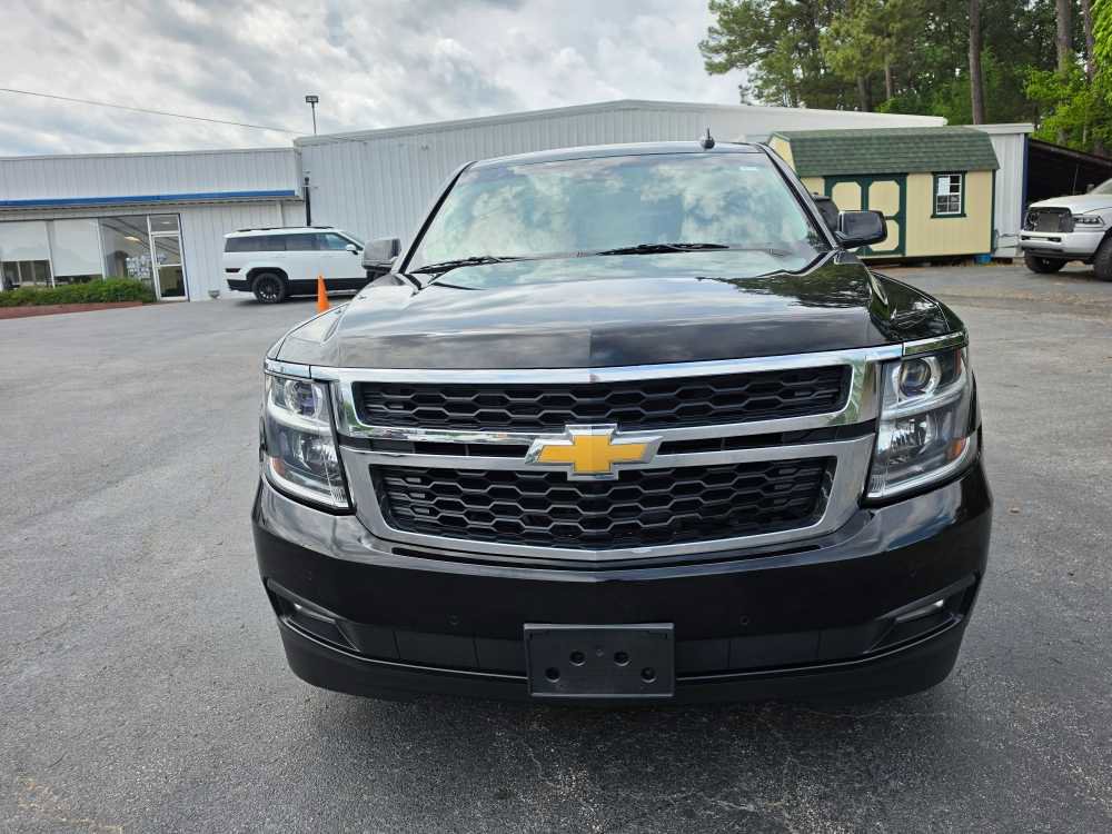 Used 2017 Chevrolet Suburban LT AWD/4WD image 8