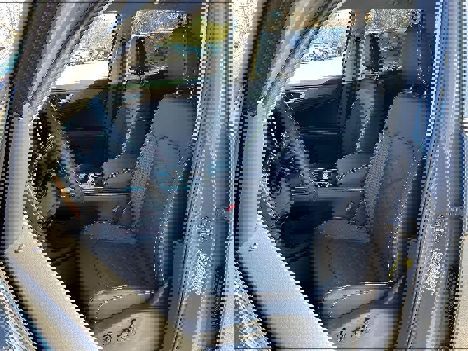 New 2026 Volkswagen Atlas SE image 11