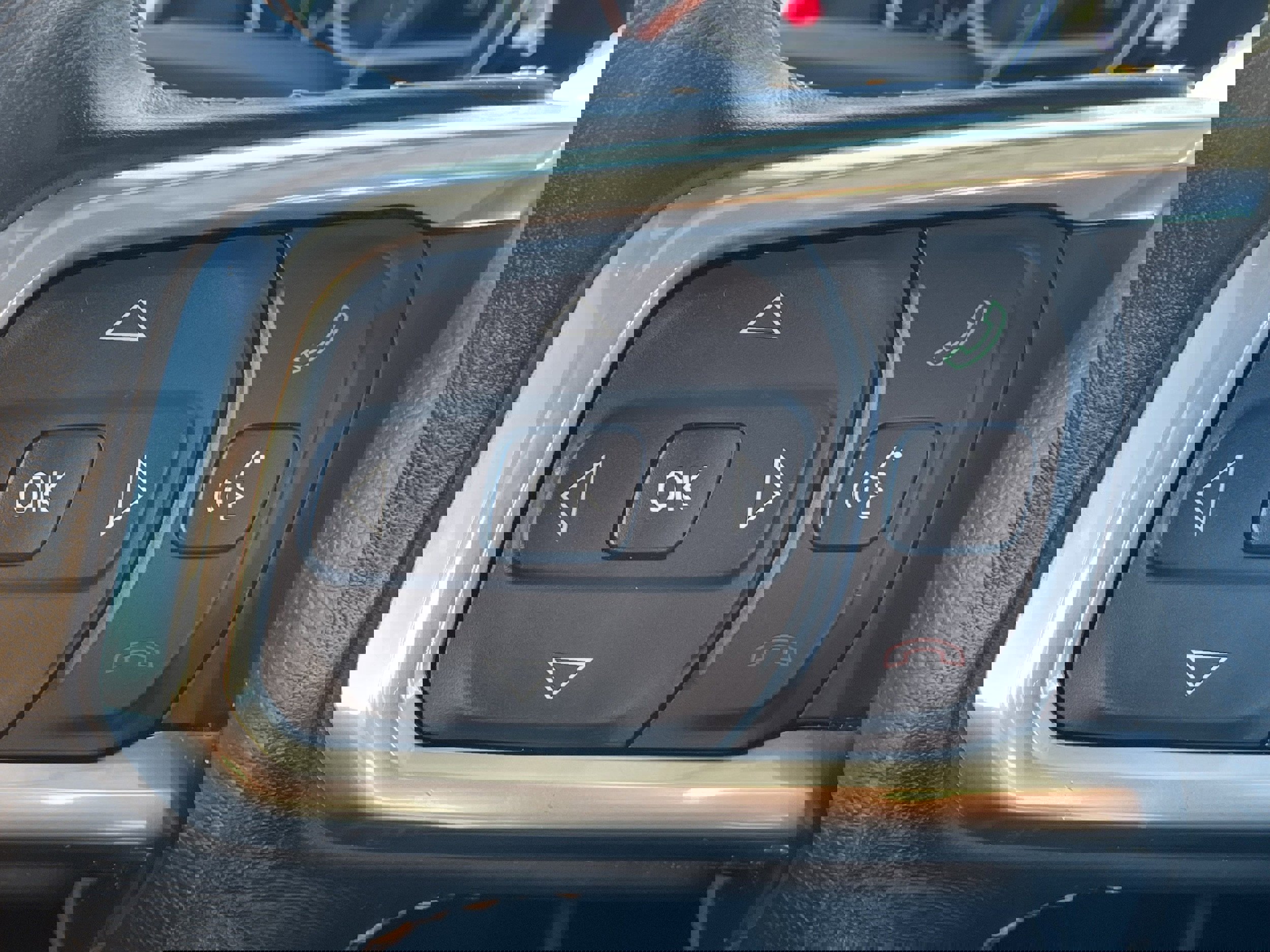 Used 2022 Jeep Gladiator Overland image 16