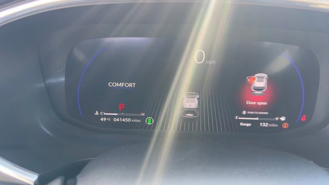 Used 2024 Acura MDX SH-AWD w/ Technology Package image 15