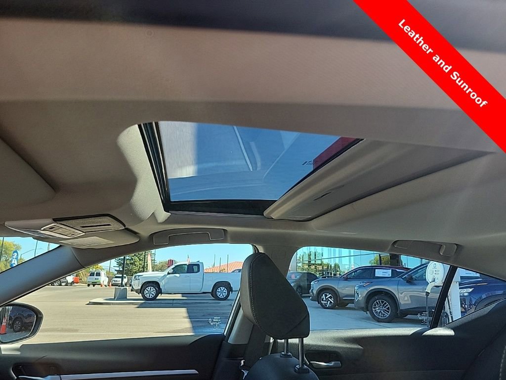 New 2025 Nissan Altima 2.5 SR w/ SR Premium Package image 32