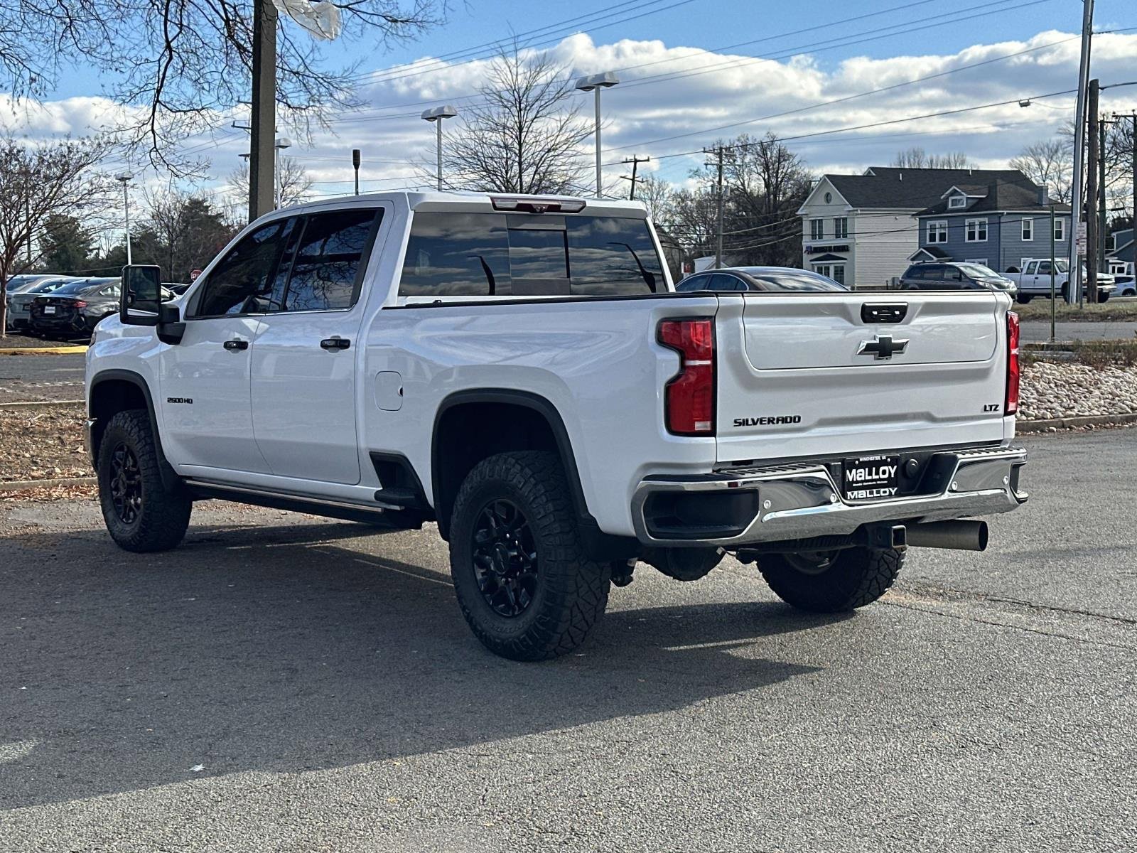 Used 2024 Chevrolet Silverado 2500 LTZ w/ LTZ Convenience Package image 3
