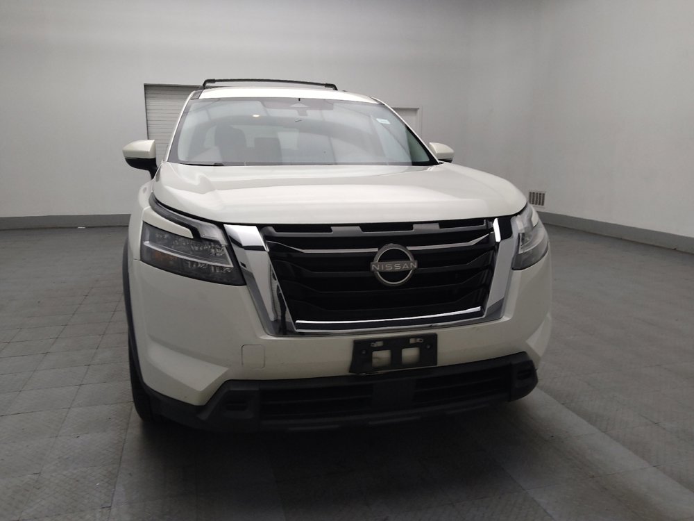 Used 2022 Nissan Pathfinder SV FWD image 14