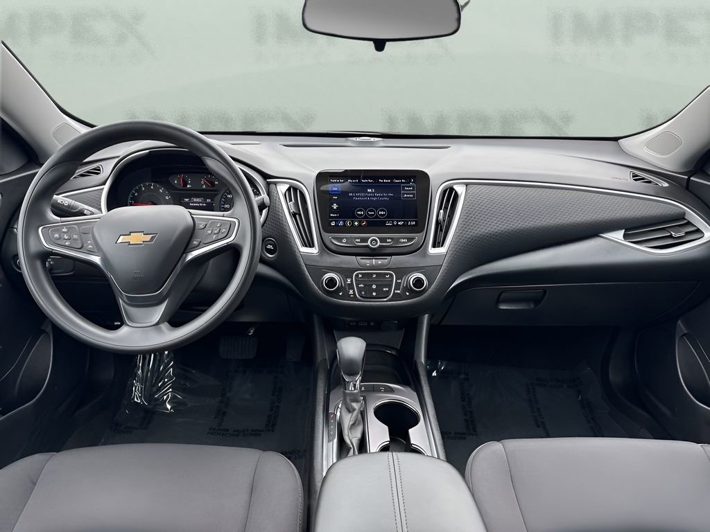 Used 2024 Chevrolet Malibu LT image 13