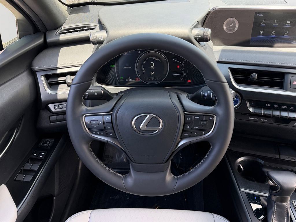 Certified 2020 Lexus UX 250h w/ Accessory Package AWD/4WD image 17