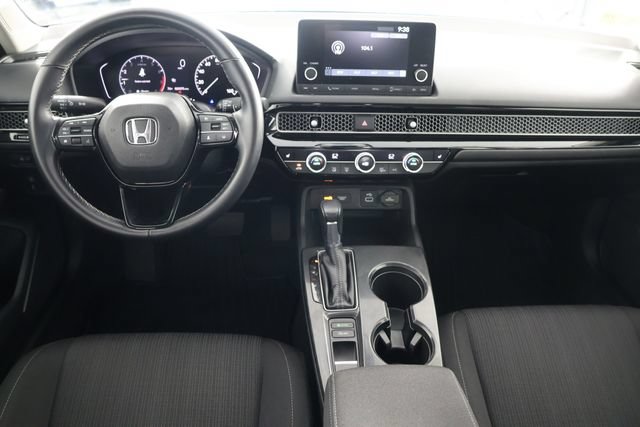 Used 2022 Honda Civic EX image 2