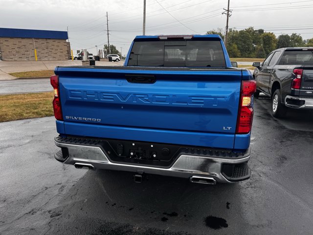 Used 2023 Chevrolet Silverado 1500 LT image 3