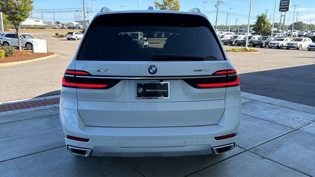 New 2026 BMW X7 xDrive40i w/ Premium Package image 5