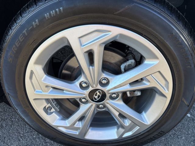 Certified 2023 Hyundai Kona SEL w/ Convenience Package image 13