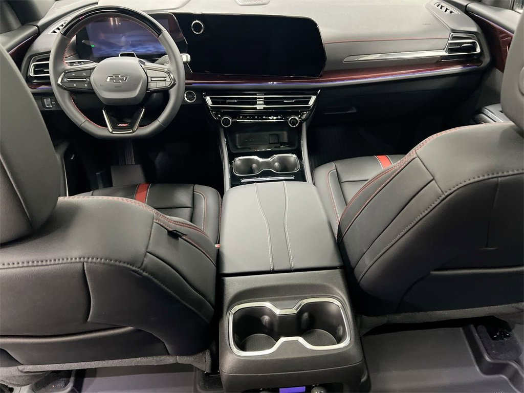 New 2026 Chevrolet Traverse RS w/ LPO, Floor Liner Package image 10