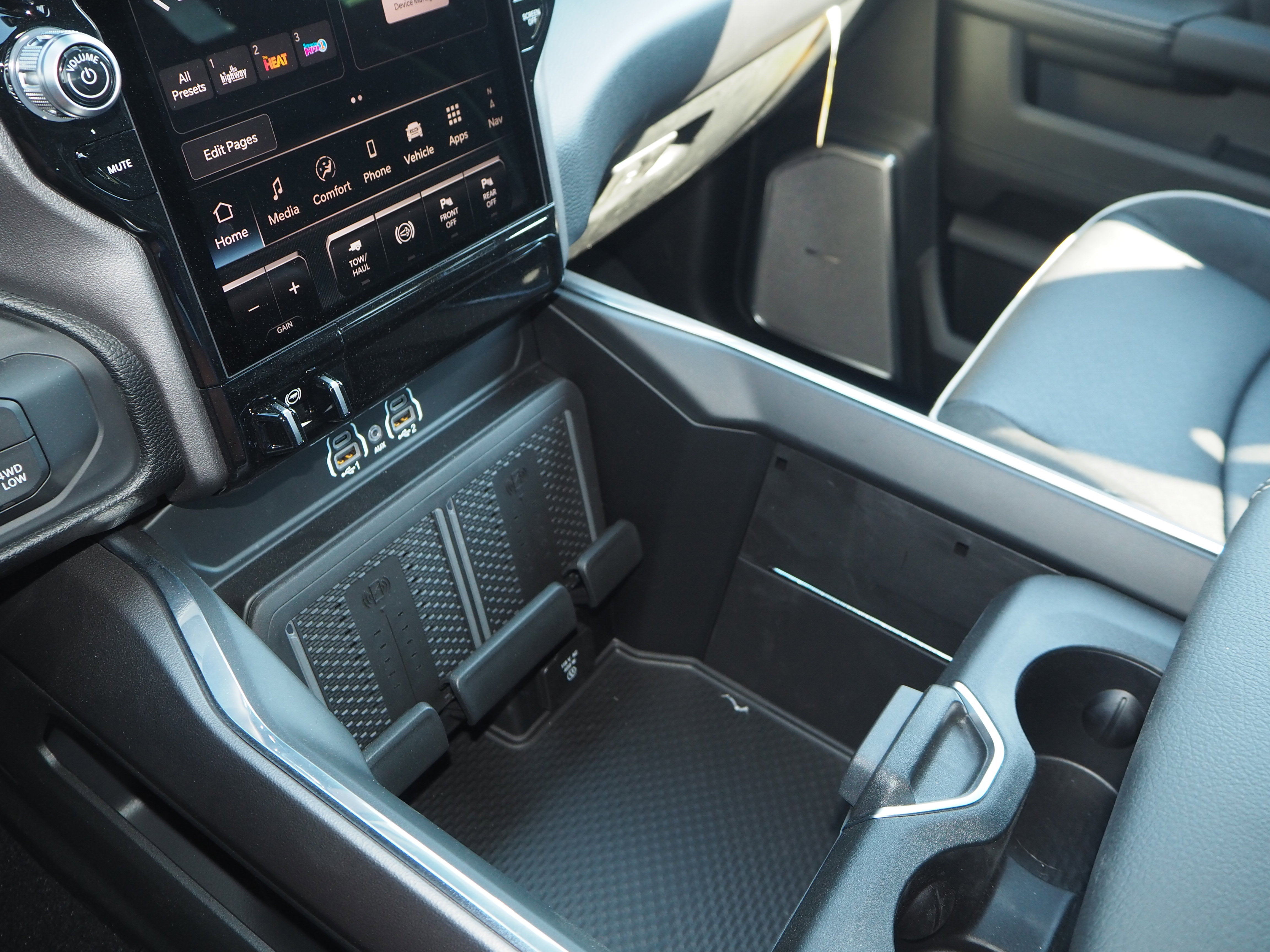 New 2026 RAM 2500 Laramie image 21