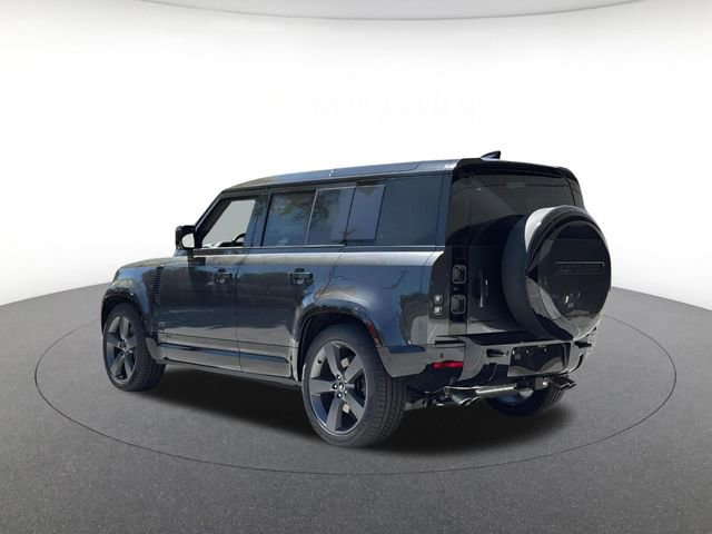 New 2025 Land Rover Defender 110 V8 image 3