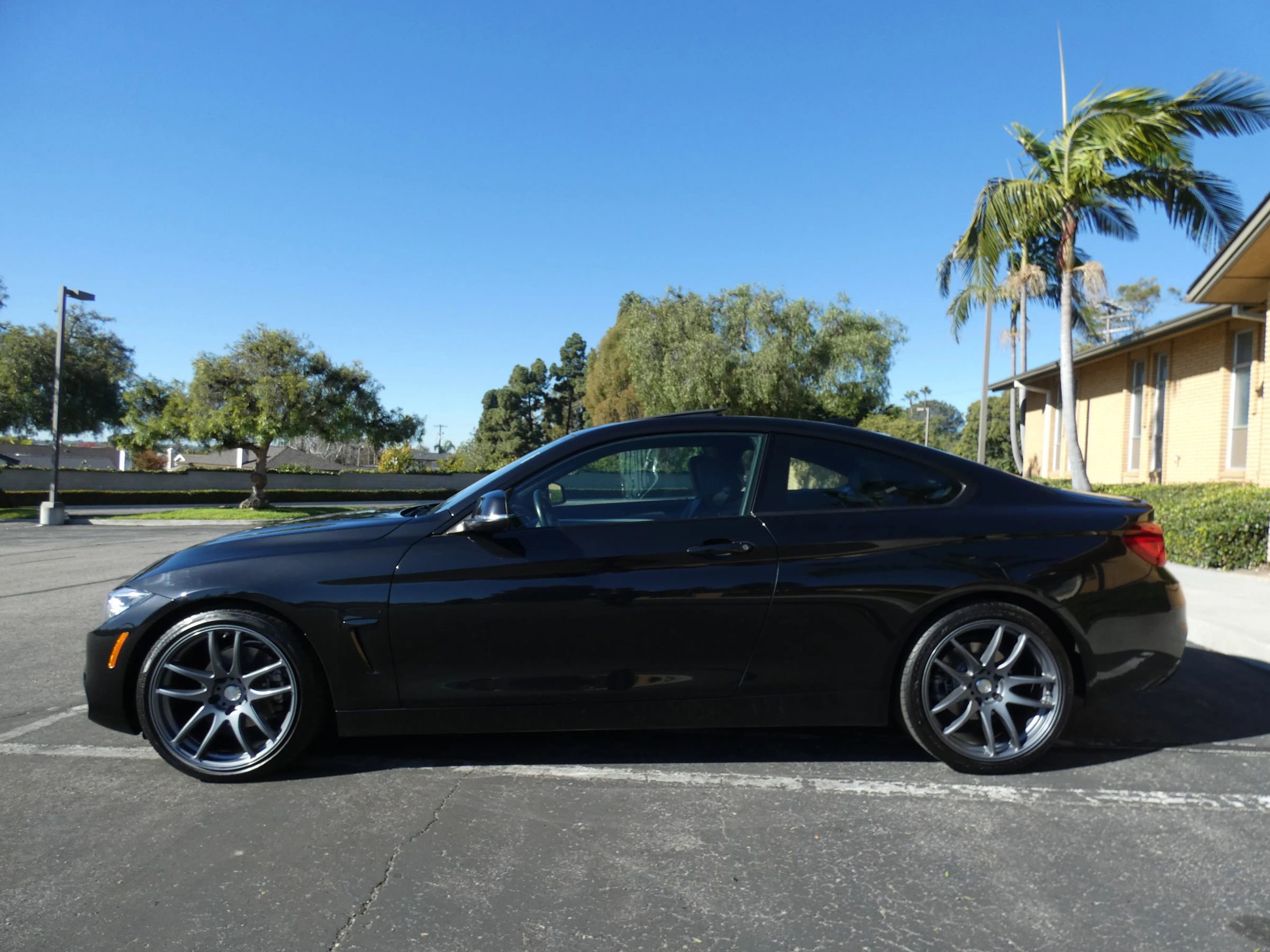 Used 2020 BMW 430i Coupe w/ Convenience Package image 14