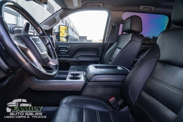 Used 2018 GMC Sierra 2500 Denali w/ Duramax Plus Package AWD/4WD image 22