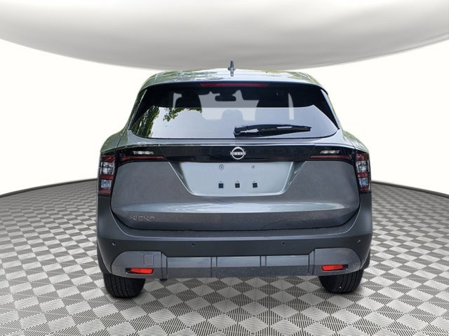 New 2025 Nissan Kicks SV w/ Illumination Package image 4