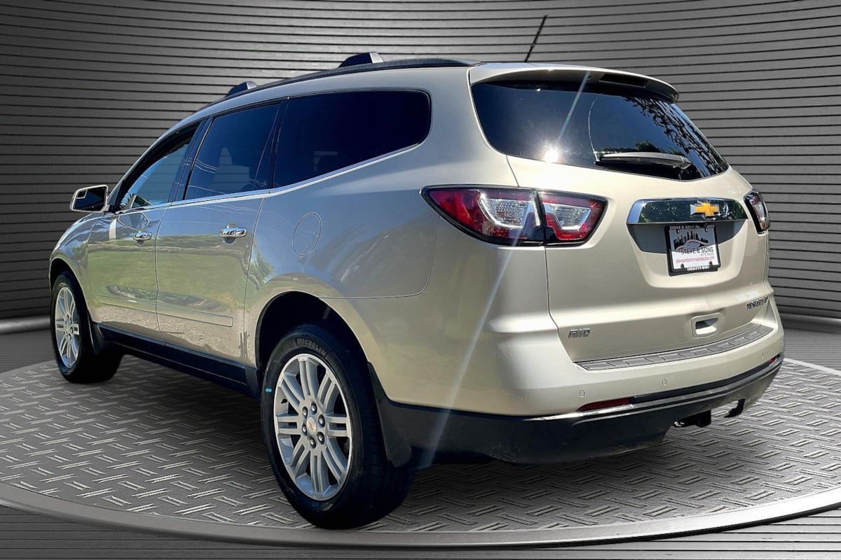 Used 2013 Chevrolet Traverse LT w/ All-Star Edition AWD/4WD image 4