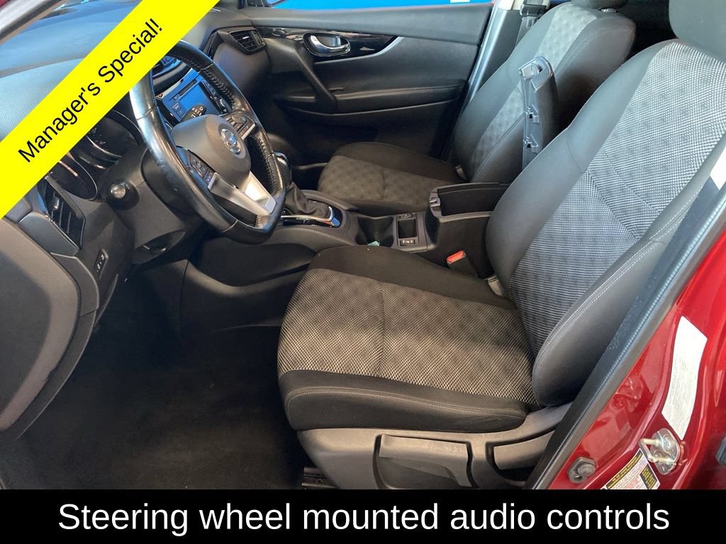 Used 2022 Nissan Rogue Sport SV AWD/4WD image 13