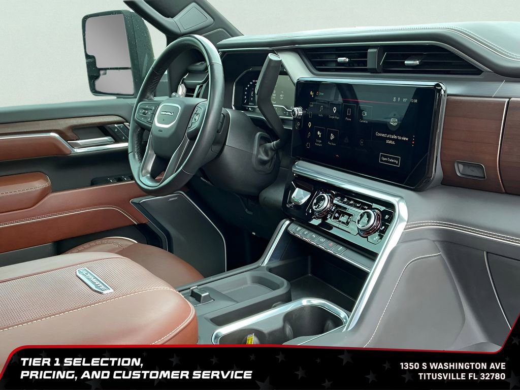 Used 2024 GMC Sierra 3500 Denali Ultimate AWD/4WD image 14
