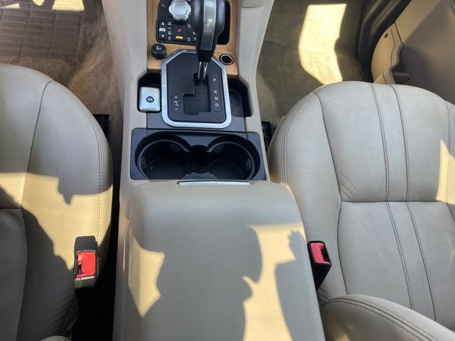 Used 2013 Land Rover LR4 HSE AWD/4WD image 32