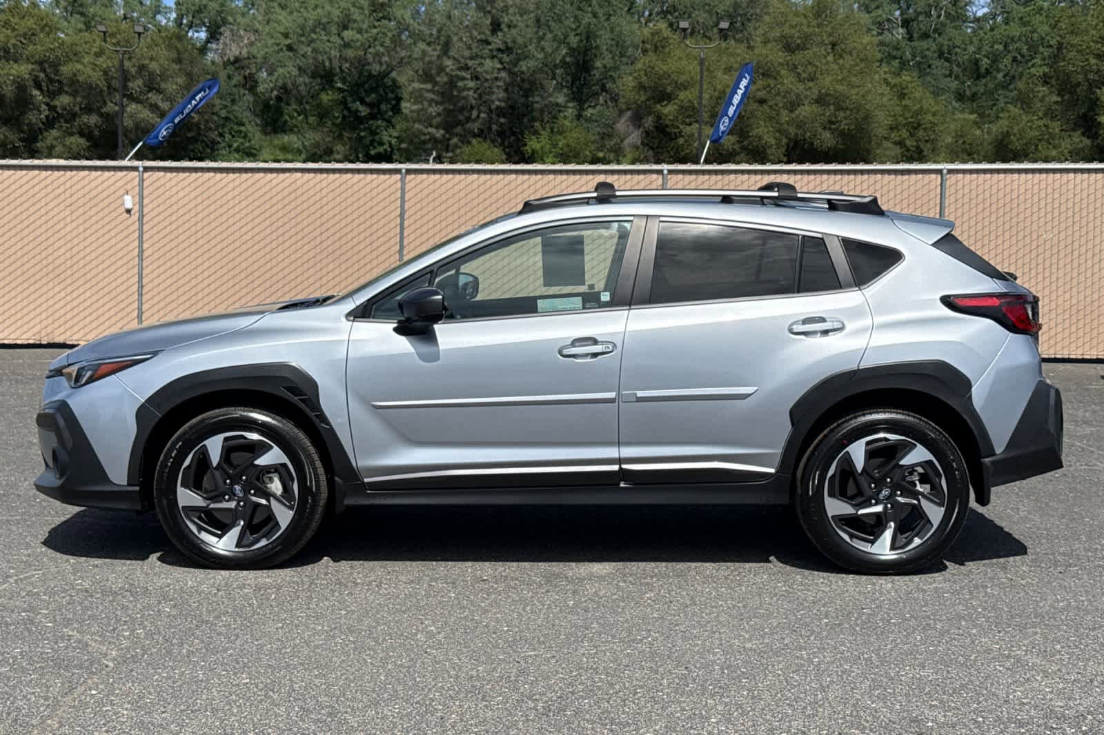 Used 2025 Subaru Crosstrek 2.5i Limited AWD/4WD image 6