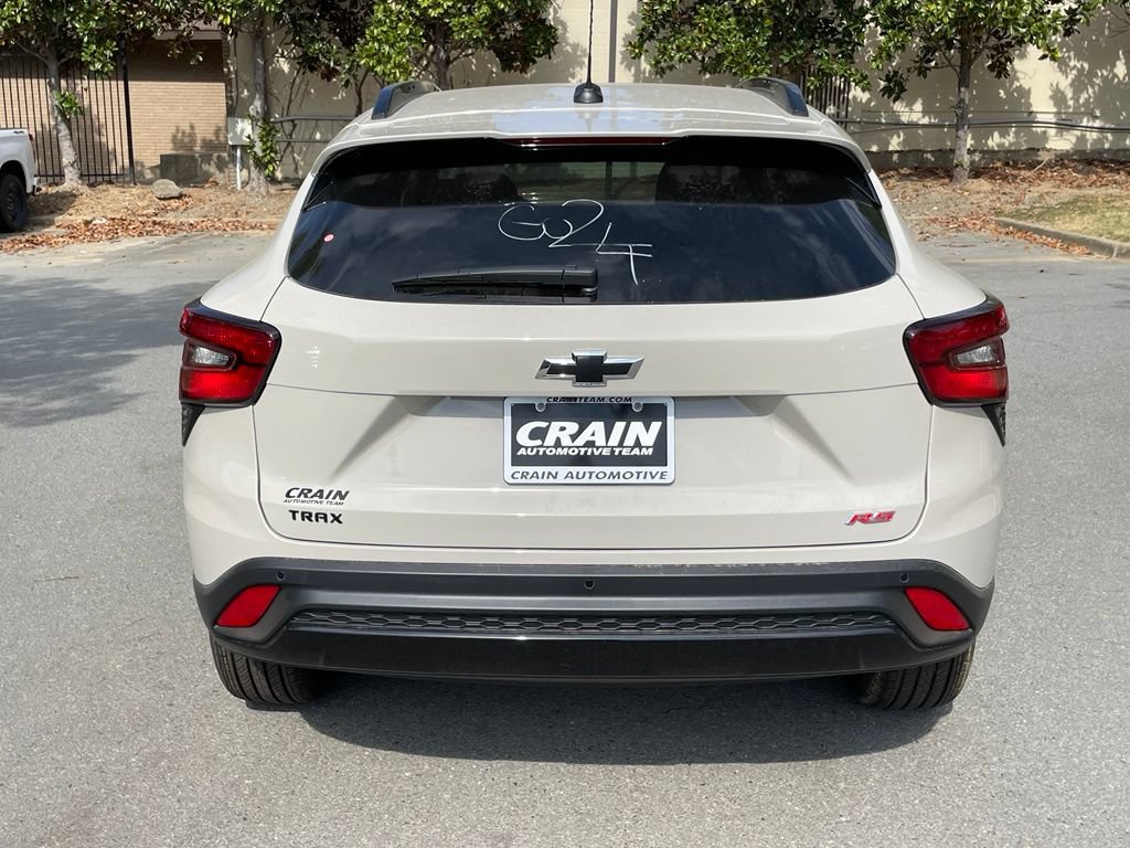 New 2026 Chevrolet Trax RS w/ Driver Confidence Package FWD image 6