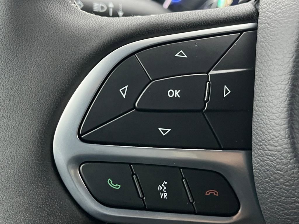 New 2026 Chrysler Pacifica Select image 11