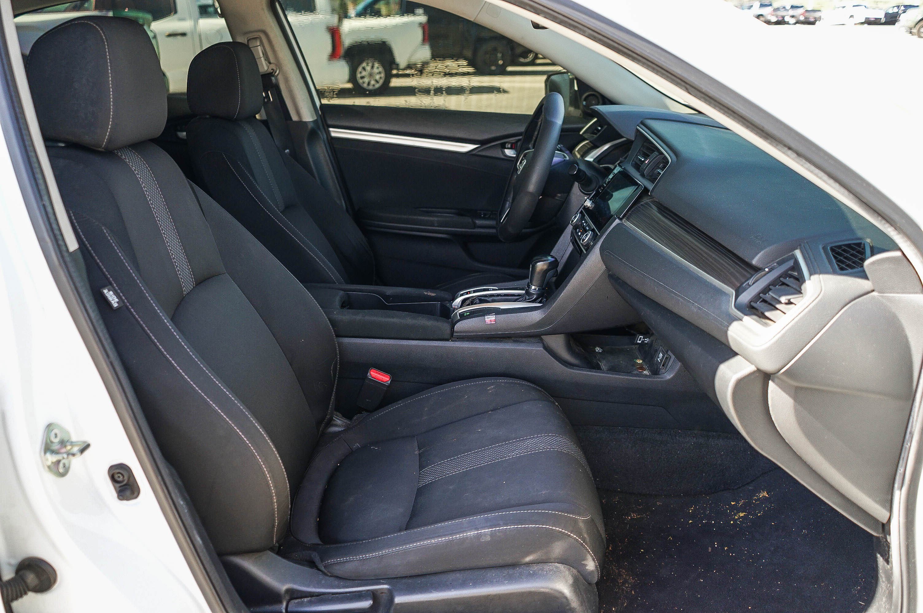 Used 2020 Honda Civic EX image 18