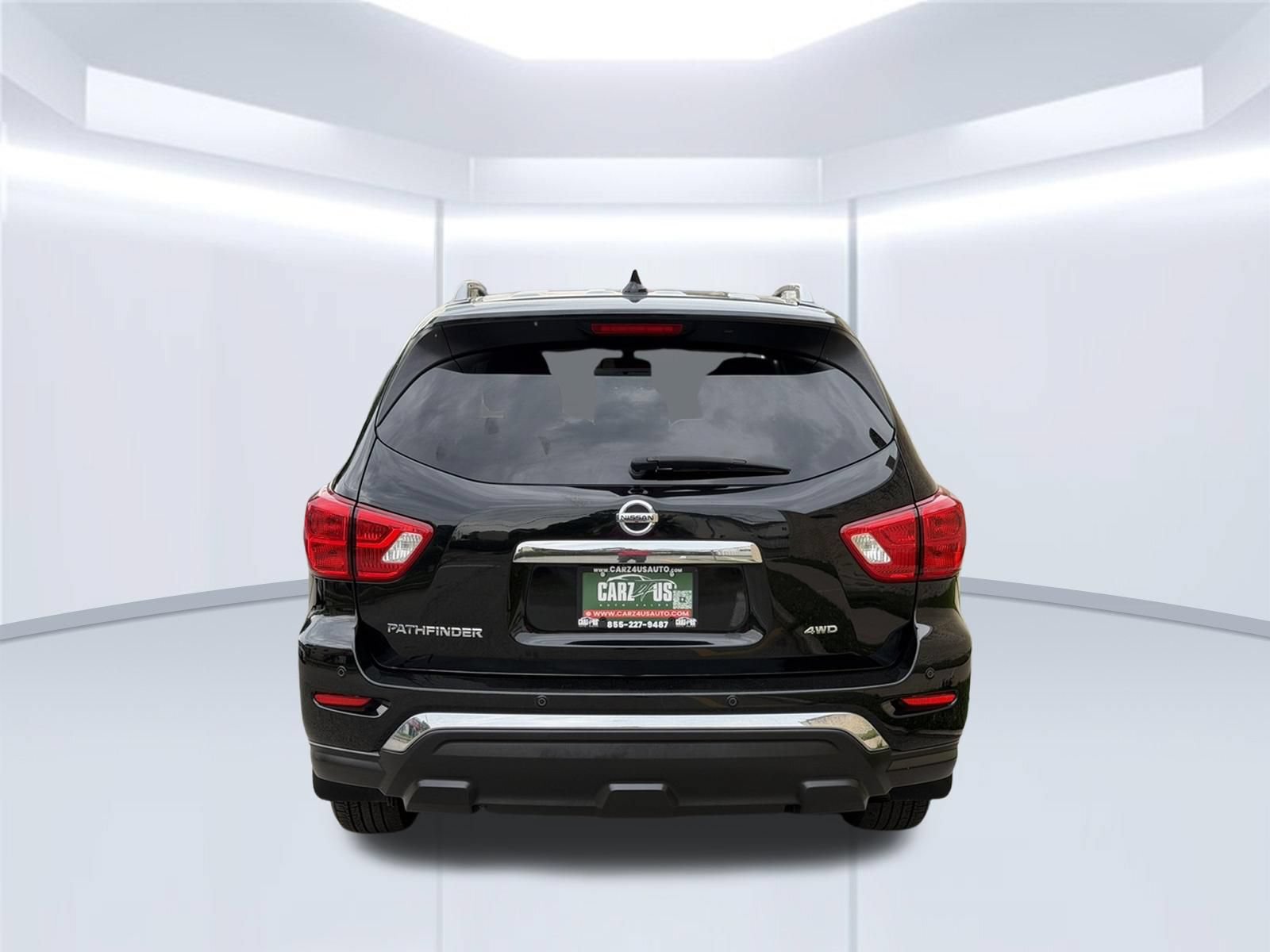 Used 2019 Nissan Pathfinder S AWD/4WD image 6