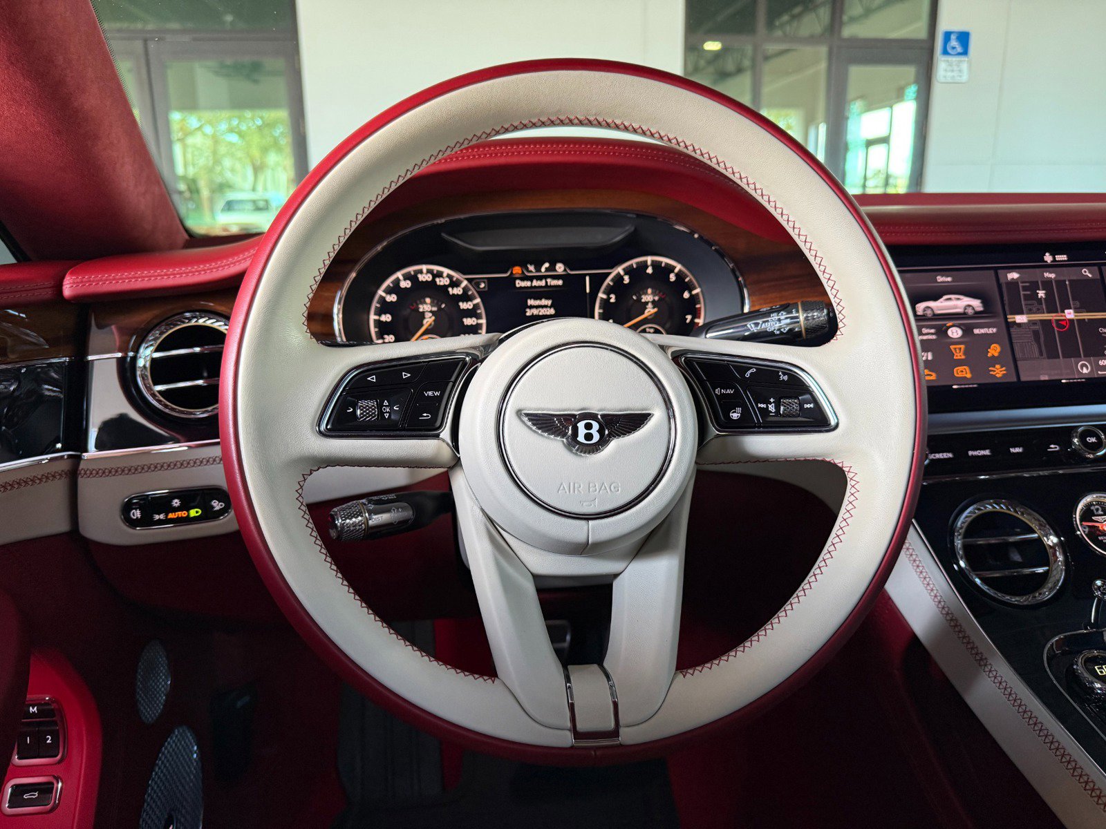 Used 2022 Bentley Continental GT AWD/4WD image 39