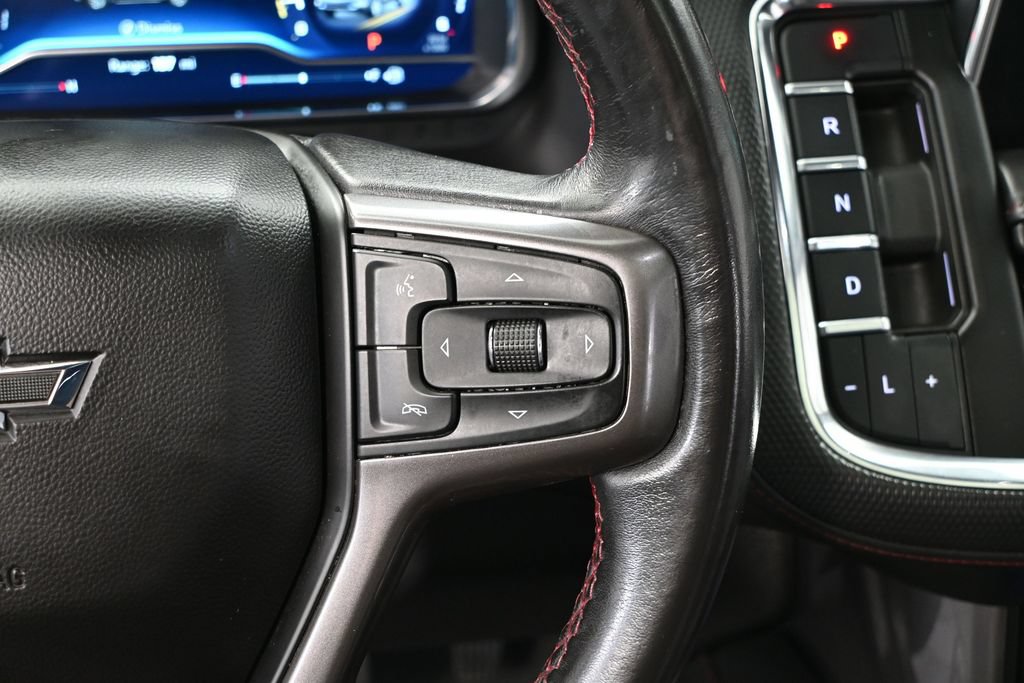 Used 2023 Chevrolet Suburban RST AWD/4WD image 32