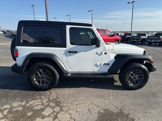 Used 2024 Jeep Wrangler Sport S AWD/4WD image 11