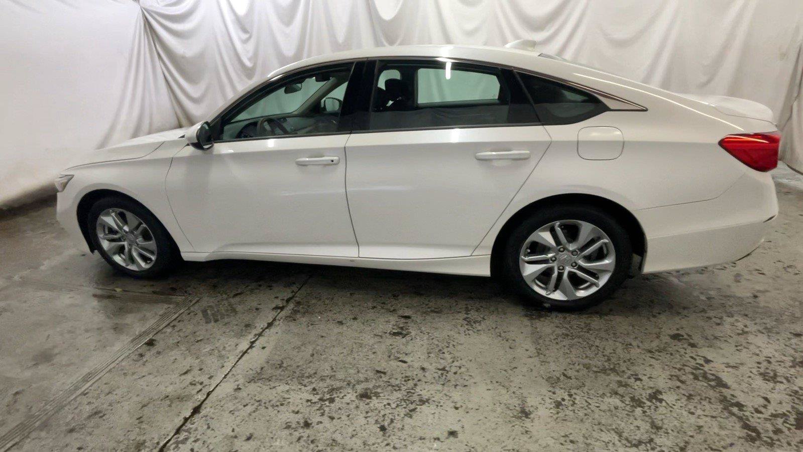 Used 2019 Honda Accord LX image 13