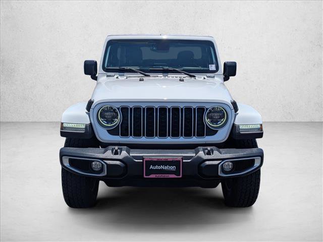 Used 2024 Jeep Wrangler Unlimited Sahara AWD/4WD image 2
