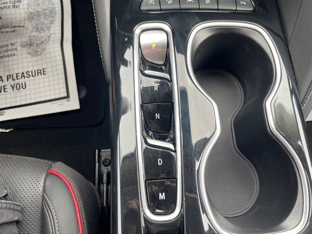 Used 2023 Buick Envision Essence w/ Technology Package I image 31