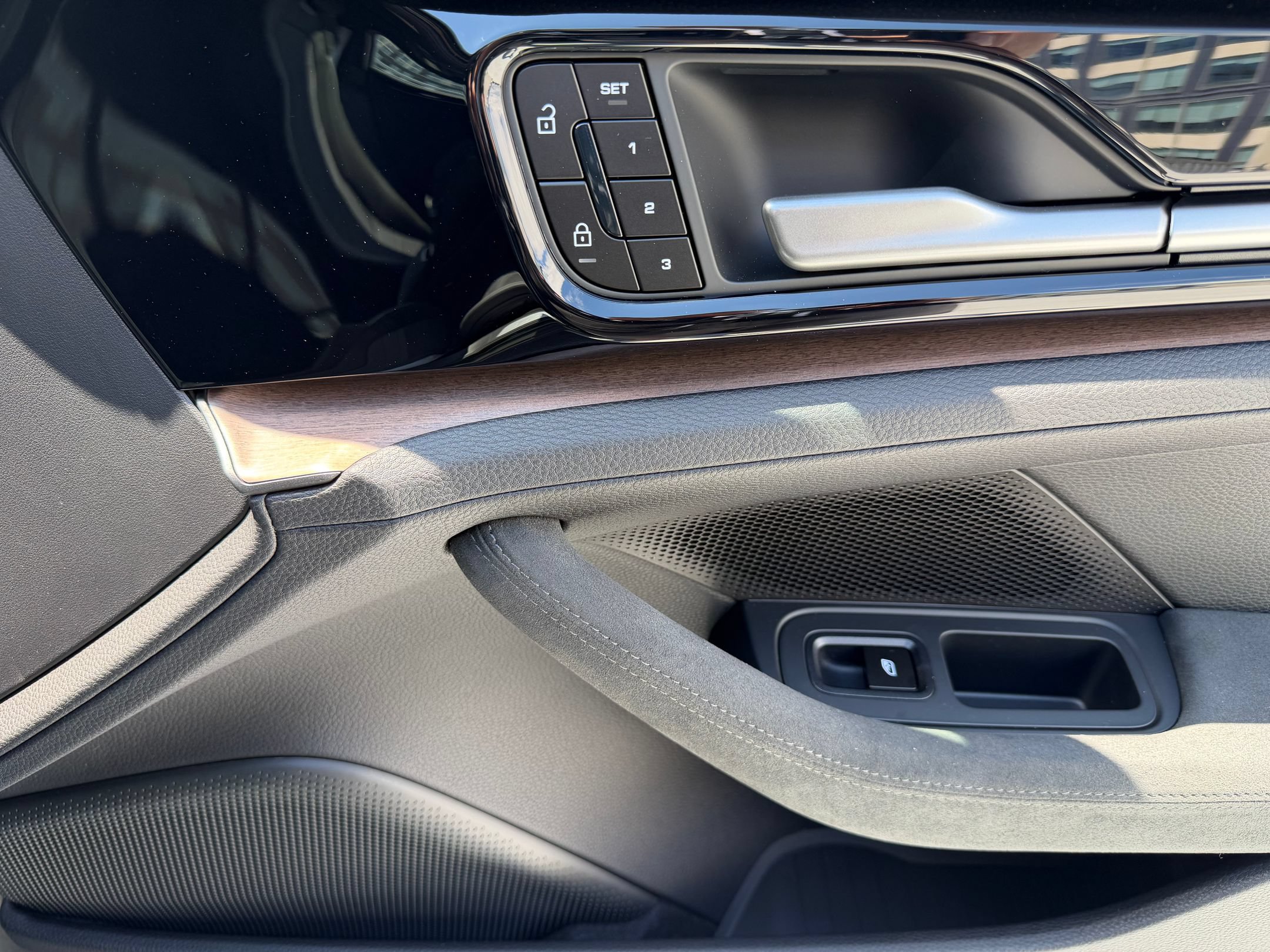 New 2026 Porsche Panamera 4 AWD/4WD image 17