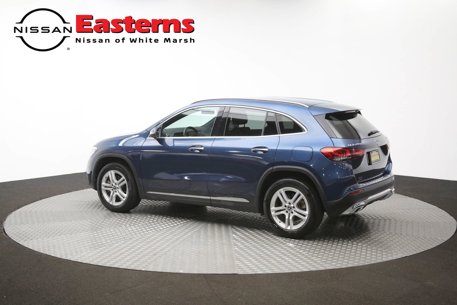 Used 2023 Mercedes-Benz GLA 250 4MATIC w/ Premium Package image 62
