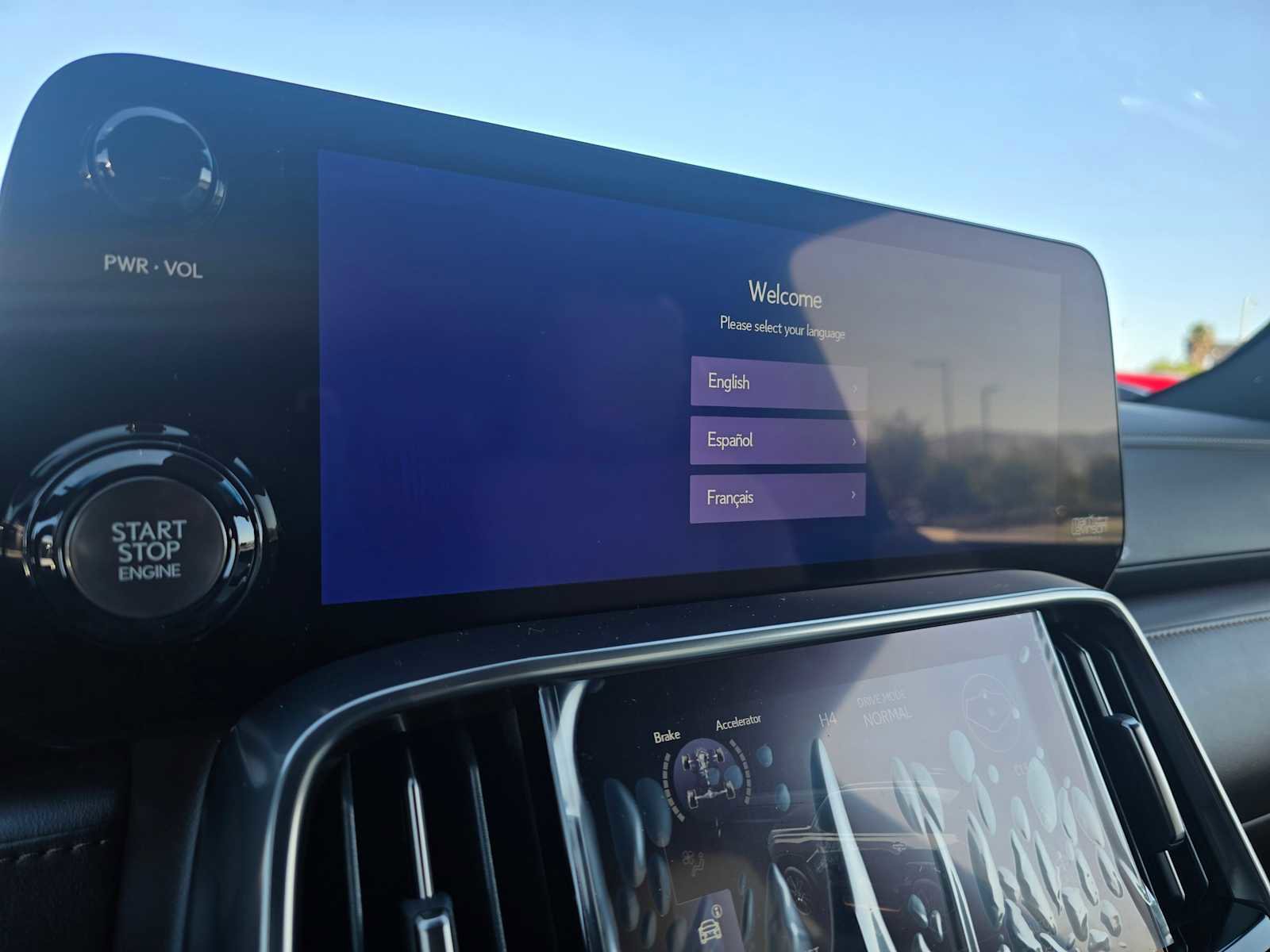 New 2026 Lexus LX 600 4WD w/ Luxury Package image 28