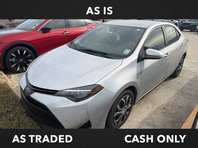 Used 2017 Toyota Corolla LE image 2
