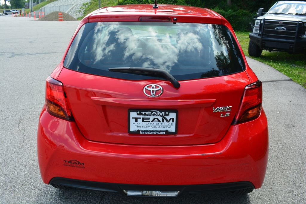 Used 2015 Toyota Yaris LE FWD image 6