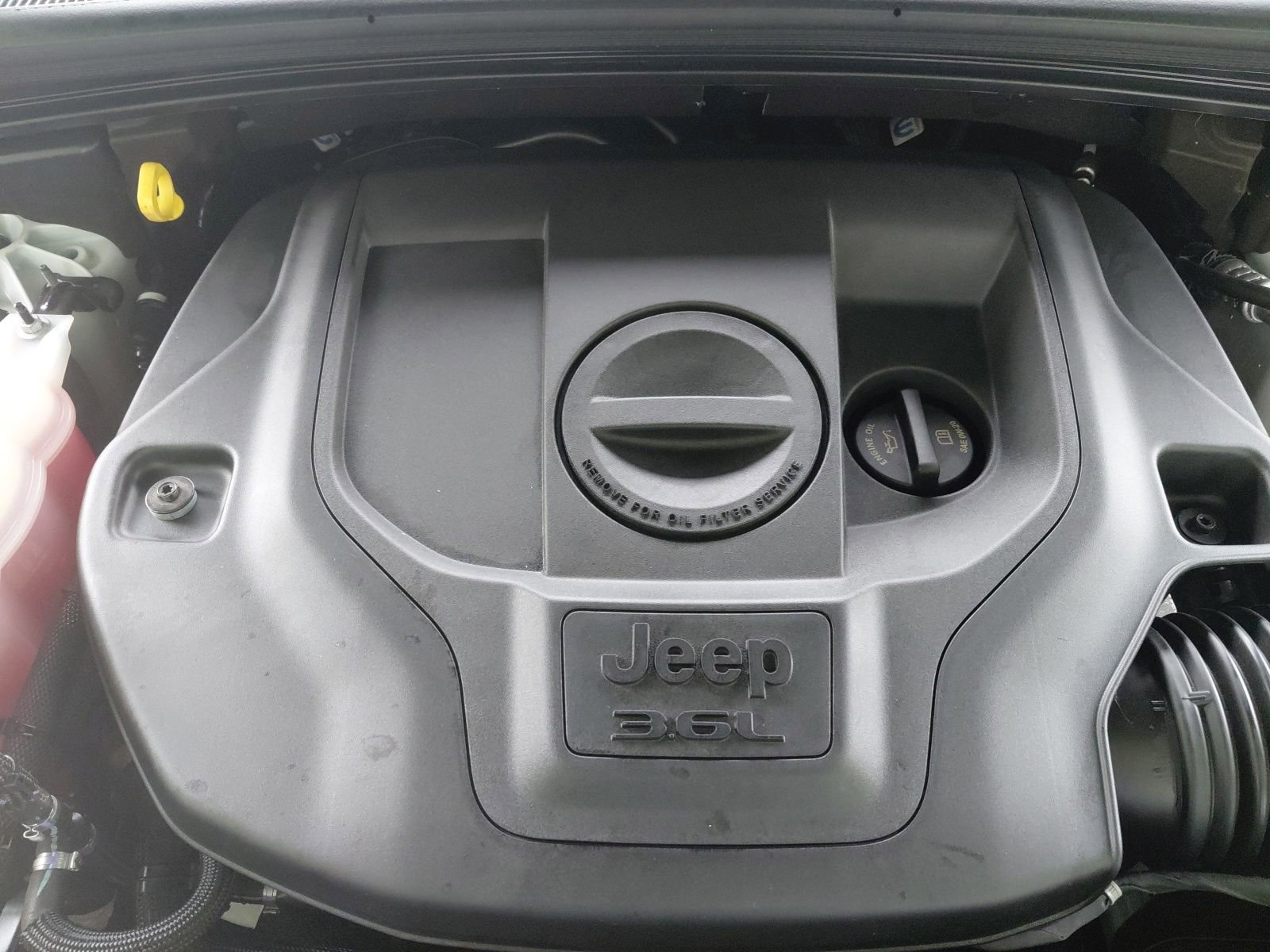 Used 2023 Jeep Grand Cherokee L Summit AWD/4WD image 38