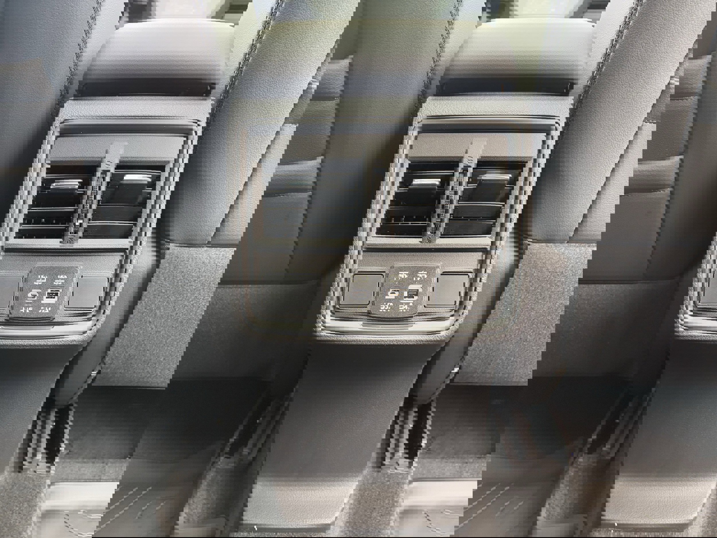 New 2026 Subaru Forester Premium image 32