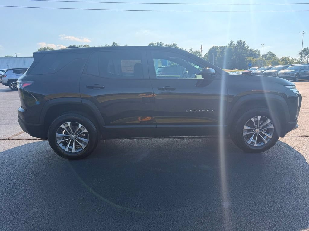 New 2027 Chevrolet Equinox LT AWD/4WD image 9